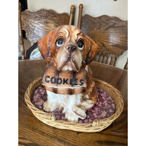 SAINT BERNARD COOKIE JAR VERY OLD VINTAGE PIECE LARGE
