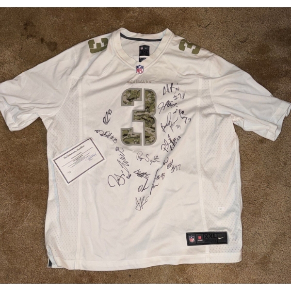Seattle Seahawks Autographed Jersey w/ Authenticity