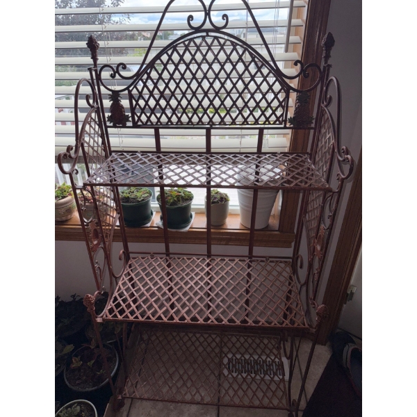 Unique Lattice 2 Tiered Baker's Rack 25x13x59