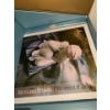 Image 3 :  LLADRO Privilege Gold Set w/ Porcelain Cup (3T), Scented Candle 'Gardens of Valencia' & Booklet
