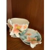 Image 3 : Luxury Franz Bee & Apple Blossom PZ00036  Porcelain Tea Cups and Saucers (4Pcs) and Sugar Dish 