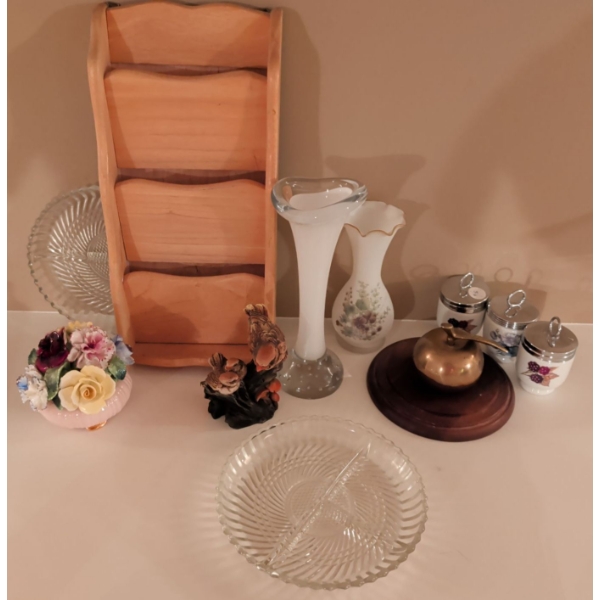 Vintage Decorative Kitchen Items & More - 3 Shelf Wood Organizer Blown Glass Vase 