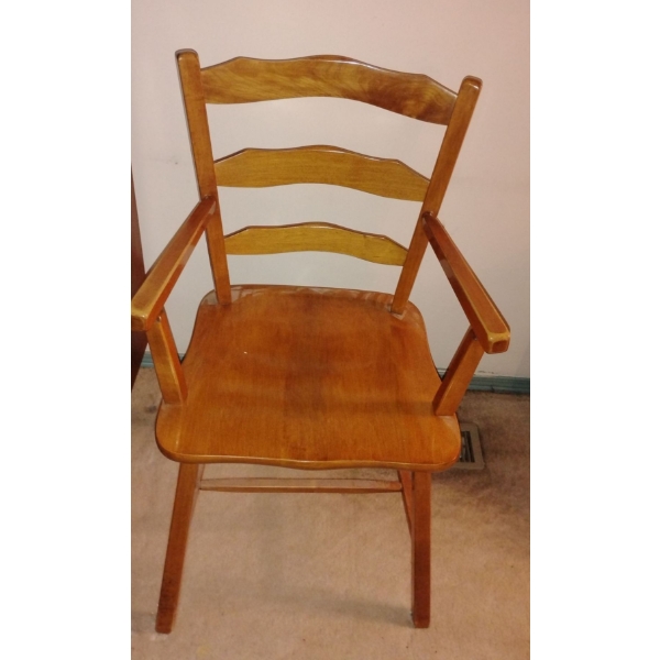 Vintage Walnut Chair 25x21x39