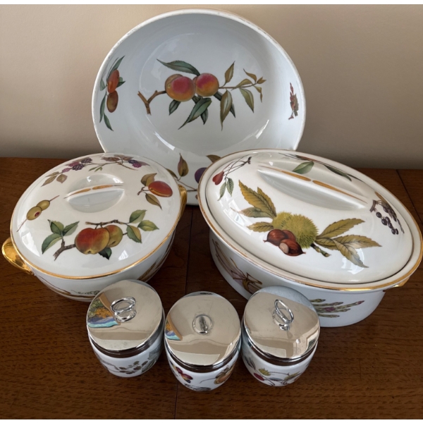 Royal Worcester Evesham Gold Porcelain Serveware Set with Defects