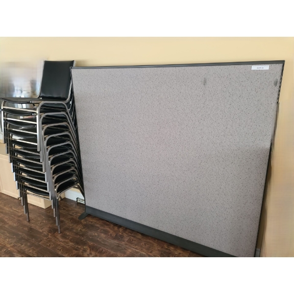 Office Partition 72 w, 67 h, 11 d & Extra Chairs
