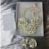 Image 1 : Incredible Handcrafted Mother-of-Pearl Floral Necklace and Earrings Set