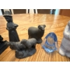 Image 2 : Home Decor Incl. SRM Yukon Couple, Handcrafted Molding By Welsh State and More 