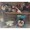 Image 1 : Plush Toys, Ceramic Figurines, and Decorative Items