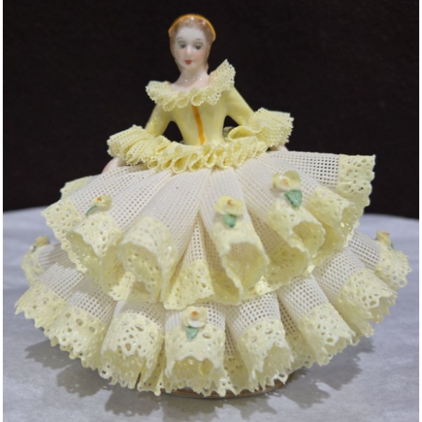 MZ Dresden Porcelain 'Pamela' Figurine , Sunshine Collection 