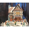 Image 7 : Holiday Village Display Set With Illuminated House and Accessories
