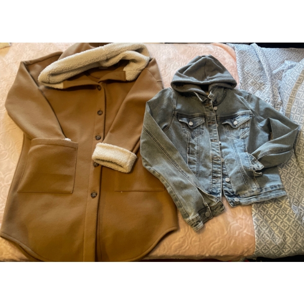 CL33 Ladies Size M 3/4 Length Shearling Jacket w/ Denim Jacket