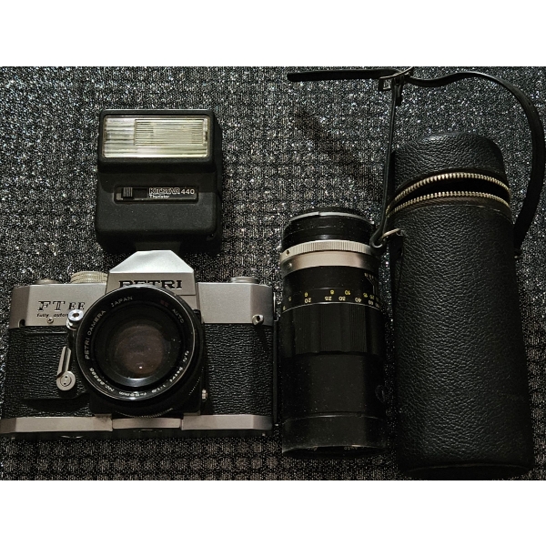 1970s Petri FT EE - 35mm SLR Film Camera