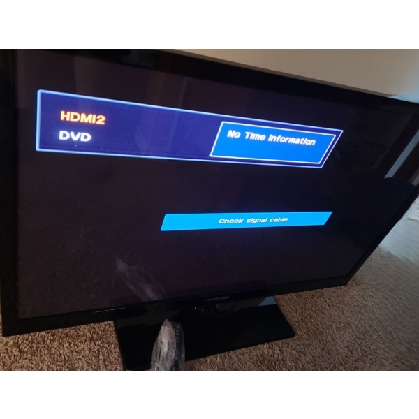 Samsung 43" HD TV Model PN43D450A2D w/ Remote 