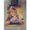 Image 2 : Large Bag Of Vintage Posters  Hilary Duff  Lizzie McGuire And Mystery Posters  Teenagers Girly Girl