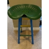 Image 1 : Stool w/ Tractor Seat Top - 27T 