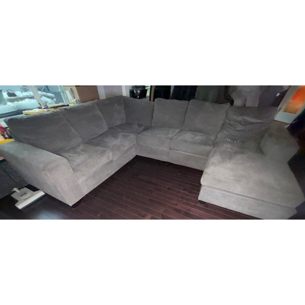 U Shaped Sectional Sofa w/ Microfiber Upholstery 