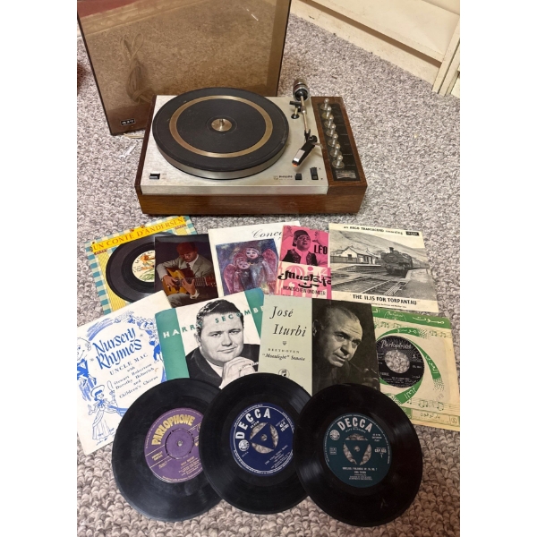 Phillips 808 Stereo Record Player (45s Player) w/ Assorted 45 Records