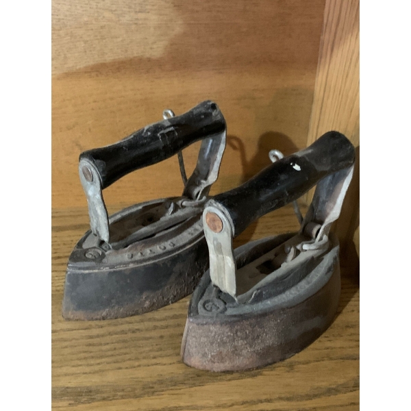 Pair of Antique Irons - POTTS 6L