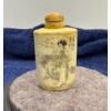 Image 2 : Wooden Snuff Bottle with Spoon 3H