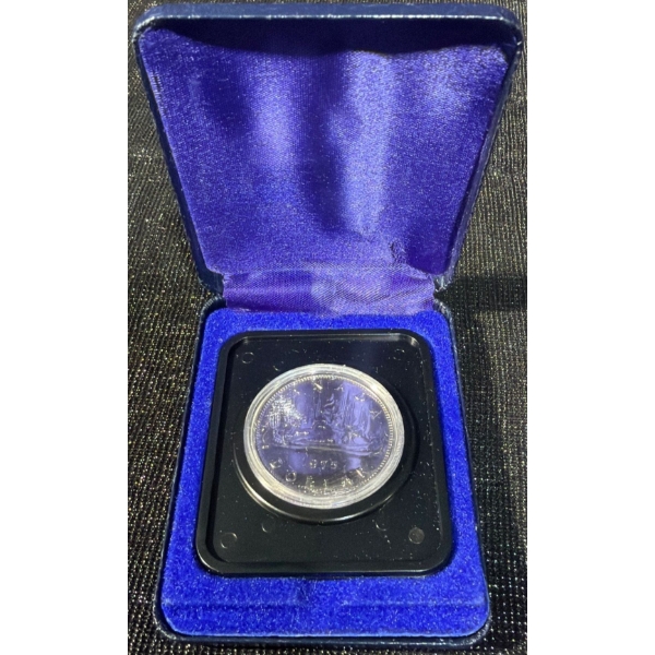 1975 Canadian Dollar