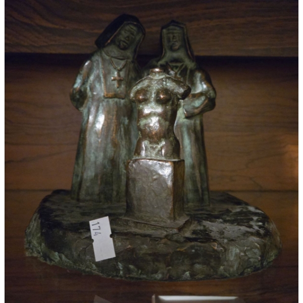 Nuns & Bust Metal Like Statue - 7T 