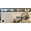 Image 2 : R-Model Mixer Die cast Metal Replica 1/34 Scale 