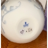 Image 2 : Lladro Porcelain 2004 Christmas Ornament w/ Bow 4T