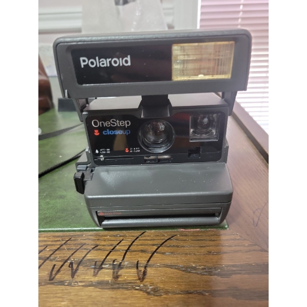 Vintage Polaroid One Stop Close Up Camera