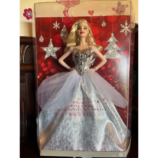 2021 holiday fiesta Barbie Holiday edition