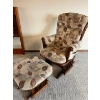 Image 1 : Dutailier Easy glide chair with Stool Beautiful solid and sturdy  Oak frame Fabric amazing condition