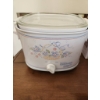 Image 2 : Small Appliances: Crockpot, Blender, Popcorn Maker, Griddle, Kettle, and Electric Pan