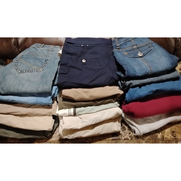 Ladies All Season Bottems Jeans Joggers Capris Shorts Khakis Cargos & More
