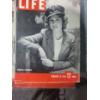 Image 3 : Antique Life Magazines