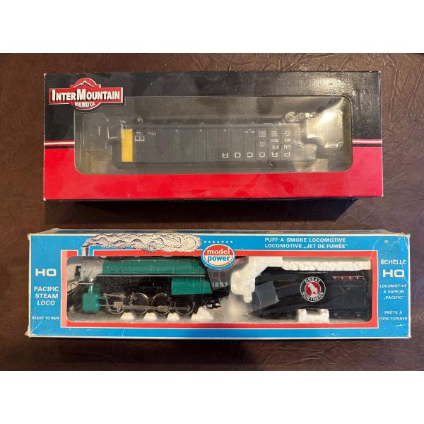 Inter Mountain Railway Co. Model Procor Train w/ Model Power Pacific Steam Loco  Puff a Smoke Loco. 