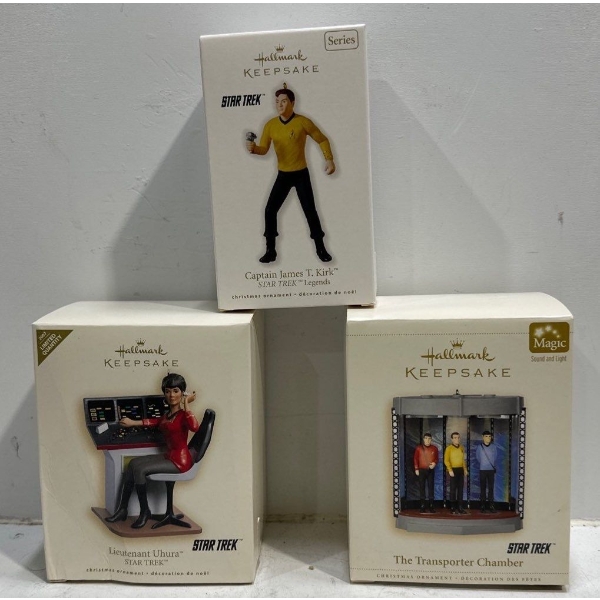 Star Trek - Captin Kirk, Lt Uhura, Transporter Chamber Hallmark Ornaments
