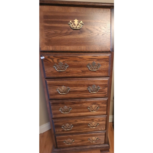 Kroehler 5 Drawer Wood Dresser w/ Pull Open Top Cabinet 23.5 W, 16.5 D, 56.5 T 