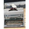 Image 2 : Smith Corona 'Eighty-Eight' Secretarial Antique Typewriter