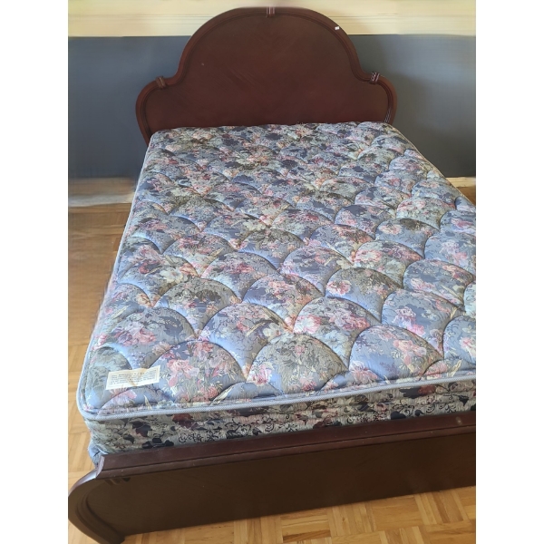 Mahogany Finish Bedframe 63 W, 82 D, 48 T, Mattress Included 
