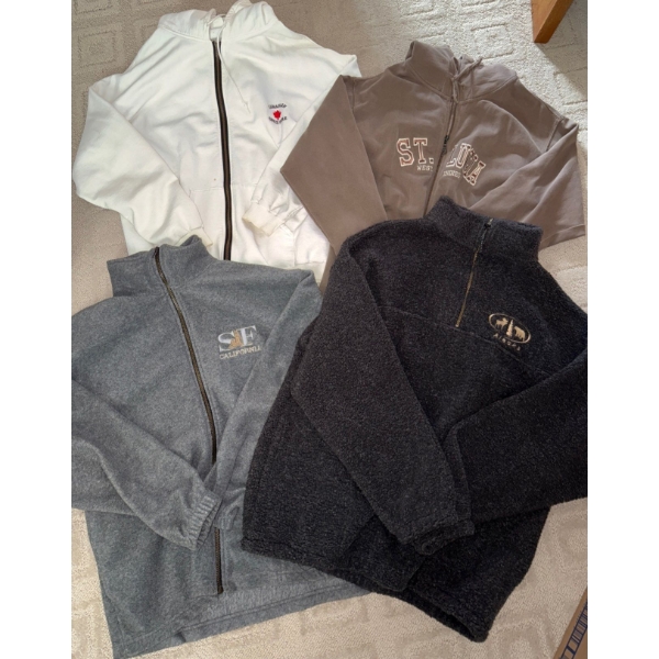Men's Casualwear w/ Logos Size M