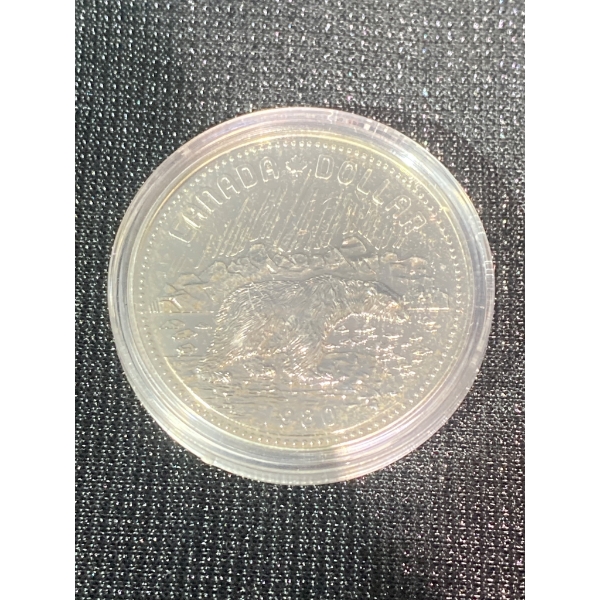 Canadian Silver Dollar Coin with Protective Case, Queen Elizabeth II Design