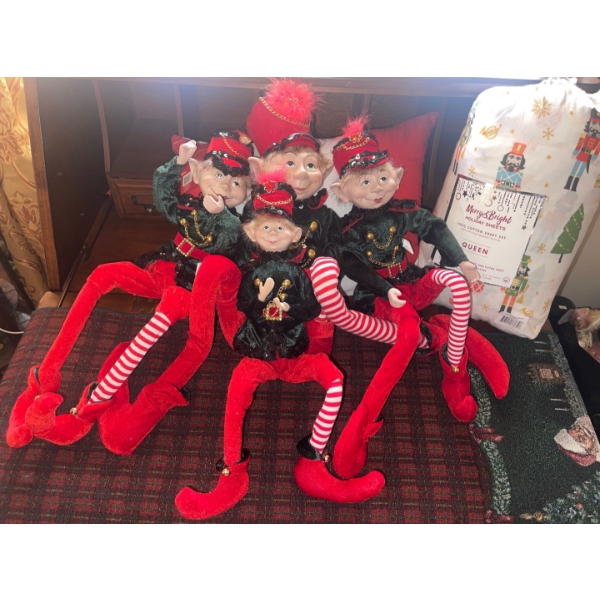 Elf on The Shelf Brotherhood w/ New Queen Flannel Holiday Sheet Set