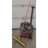 Image 1 : Craftsman CQV Shop Vac & Large Flat Broom