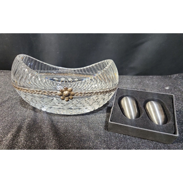 Fancy Free! Darling Crystal Bowl with Philippi S&P Shakers