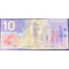 Image 7 : Canadian $10 Bills