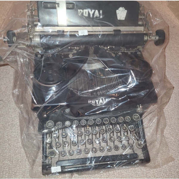 Vintage Royal Typewriter