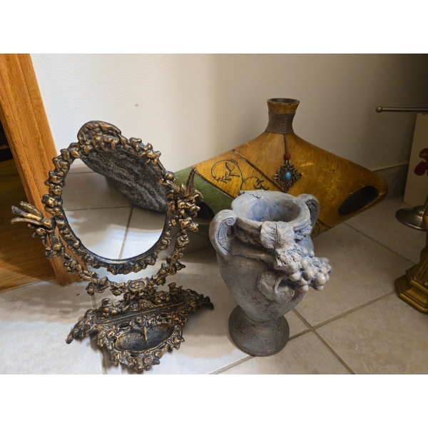Decorative Mirror 13T & Vases