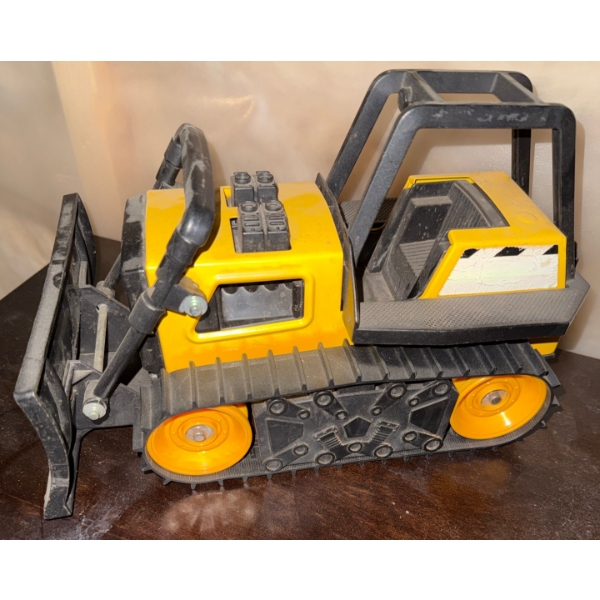 Vintage 1999 TONKA Bulldozer Mo.M-7461 ( Pressed Steel & Plastic) 12.5'Long