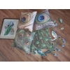 Image 1 : Peacock Decor Including: Picture 16 X 20, Two Metal Wall Ornaments, and Cushions