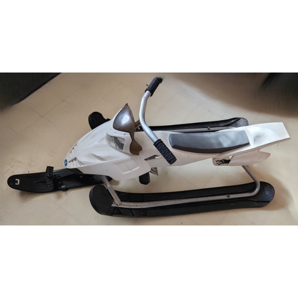 Snow Racing Sled 50 W, 20 D, 15 T 