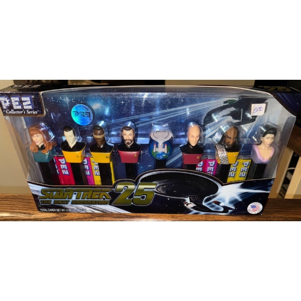 Star Trek  :The Next Generation 25th Anniversary PEZ Collector's Series Limited Edition Set